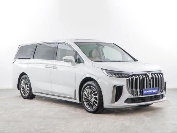 Voyah Dream I с пробегом 2023 года, цена 4 999 077 рублей, 34419 км, минивэн, Автокод Объявления