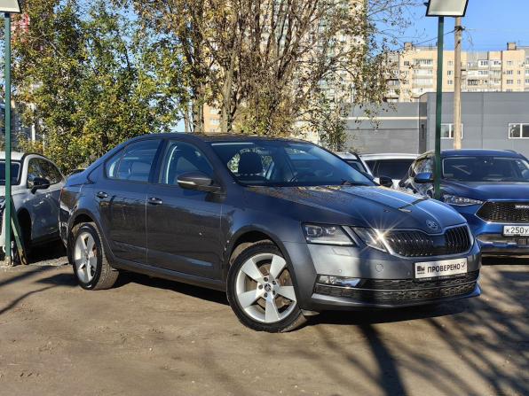 Skoda Octavia III (A7) Рестайлинг с пробегом 2017 года, цена 1 759 000 рублей, 167036 км, лифтбек, Автокод Объявления