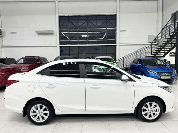 Changan Alsvin с пробегом 2023 года, цена 1 249 000 рублей, 4300 км, седан, Автокод Объявления