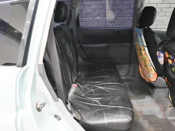 Mitsubishi Dingo I Рестайлинг с пробегом 2002 года, цена 260 000 рублей, 265249 км, хэтчбек, Автокод Объявления