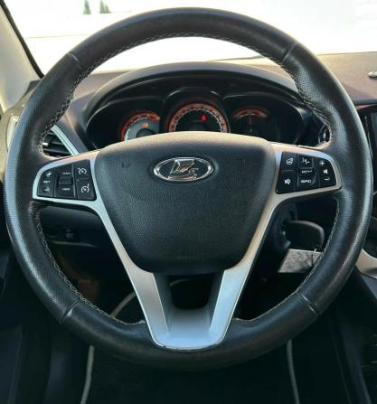 Lada (ВАЗ) Vesta I с пробегом 2021 года, цена 1 270 000 рублей, 74358 км, универсал, Автокод Объявления