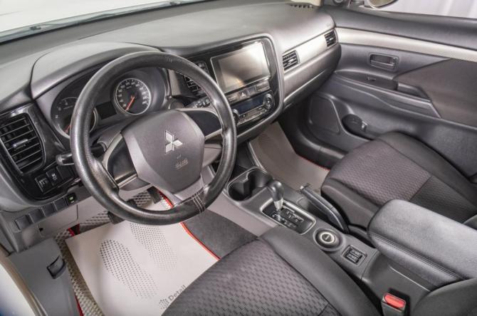 Mitsubishi Outlander III с пробегом 2013 года, цена 1 499 000 рублей, 205100 км, внедорожник, Автокод Объявления