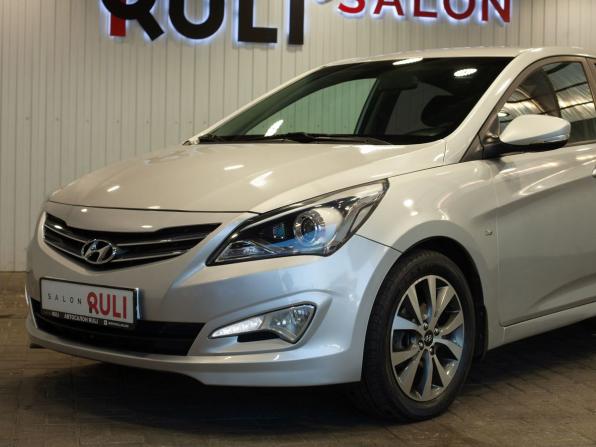 Hyundai Solaris I Рестайлинг с пробегом 2015 года, цена 1 040 000 рублей, 131024 км, седан, Автокод Объявления
