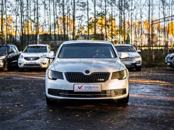 Skoda Superb II Рестайлинг с пробегом 2014 года, цена 900 000 рублей, 283544 км, универсал, Автокод Объявления