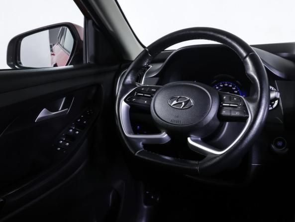 Hyundai Creta II с пробегом 2021 года, цена 1 883 000 рублей, 203649 км, внедорожник, Автокод Объявления