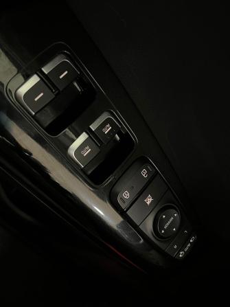 Kia Sportage IV Рестайлинг с пробегом 2021 года, цена 2 555 000 рублей, 103353 км, внедорожник, Автокод Объявления