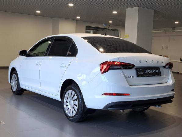 Skoda Rapid II с пробегом 2021 года, цена 1 420 000 рублей, 119689 км, лифтбек, Автокод Объявления