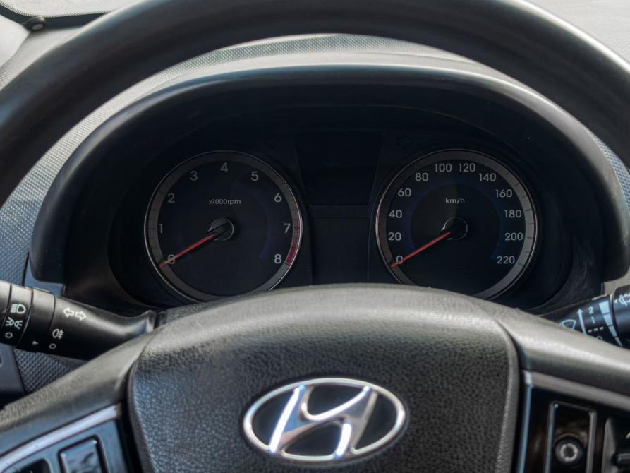 Hyundai Solaris I Рестайлинг Ростов-на-Дону  - изображение 17