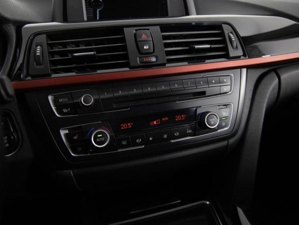 BMW 3 серии VI (F3x) с пробегом 2012 года, цена 1 499 000 рублей, 211128 км, седан, Автокод Объявления