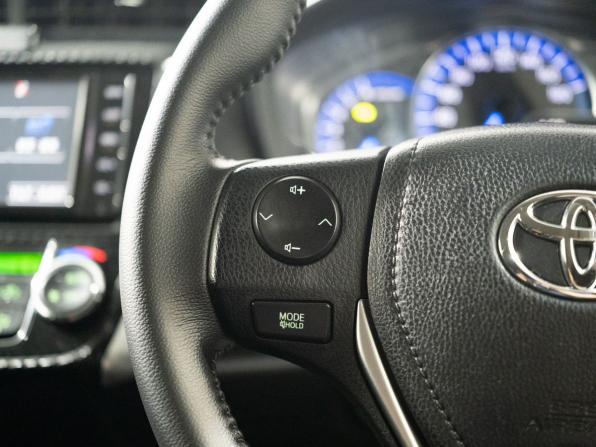 Toyota Corolla XI (E160 E170 E180) с пробегом 2014 года, цена 1 099 500 рублей, 166969 км, универсал, Автокод Объявления