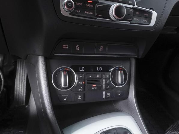 Audi Q3 I (8U) Рестайлинг с пробегом 2016 года, цена 2 389 000 рублей, 123818 км, внедорожник, Автокод Объявления