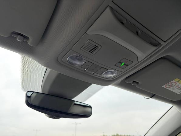 Skoda Karoq I с пробегом 2021 года, цена 1 995 000 рублей, 133859 км, внедорожник, Автокод Объявления