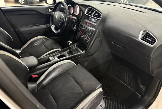 Citroen DS4 с пробегом 2012 года, цена 655 000 рублей, 200761 км, хэтчбек, Автокод Объявления