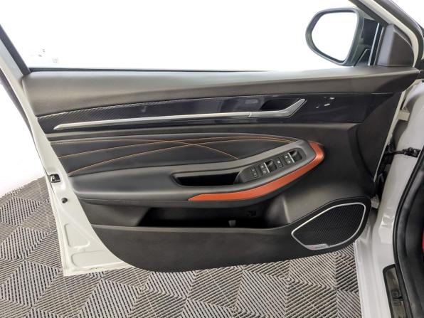 Omoda S5 GT с пробегом 2023 года, цена 1 635 000 рублей, 32649 км, седан, Автокод Объявления