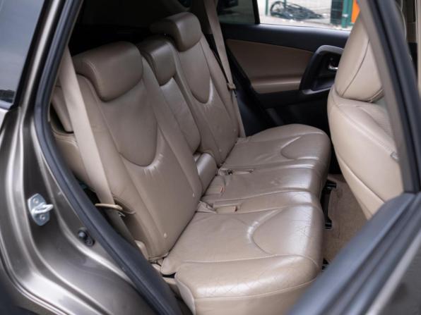 Toyota RAV4 III (XA30) Рестайлинг с пробегом 2012 года, цена 1 299 000 рублей, 221373 км, внедорожник, Автокод Объявления