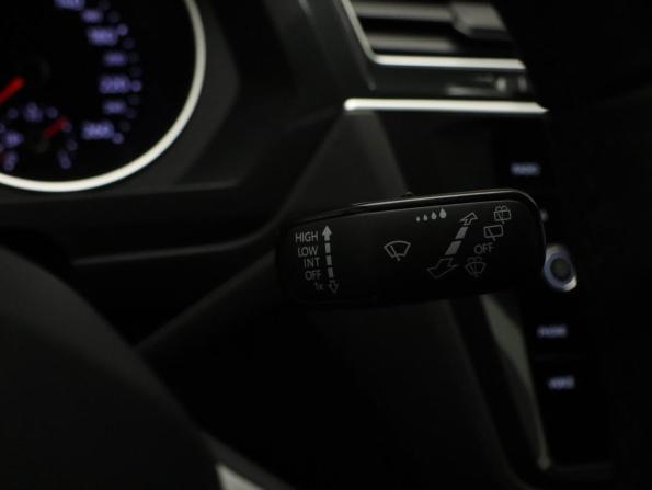 Volkswagen Tiguan II Рестайлинг с пробегом 2020 года, цена 2 690 000 рублей, 94090 км, внедорожник, Автокод Объявления