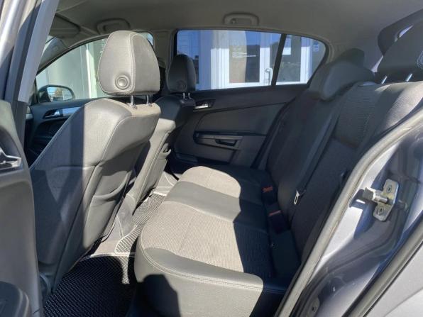 Opel Astra H с пробегом 2006 года, цена 395 000 рублей, 245000 км, хэтчбек, Автокод Объявления