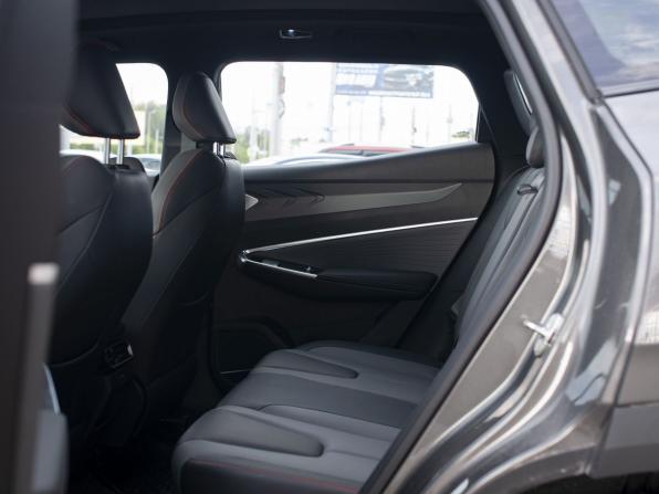 Geely Cityray с пробегом 2024 года, цена 2 800 000 рублей, 1070 км, внедорожник, Автокод Объявления