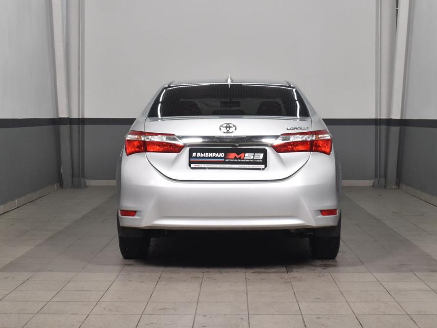 Toyota Corolla XI (E160 E170 E180) Рестайлинг 1 Кемерово  - изображение 2