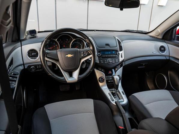 Chevrolet Cruze I Рестайлинг с пробегом 2014 года, цена 798 000 рублей, 136413 км, хэтчбек, Автокод Объявления