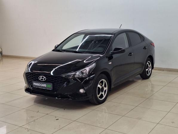 Hyundai Solaris II Рестайлинг с пробегом 2022 года, цена 1 570 000 рублей, 74762 км, седан, Автокод Объявления