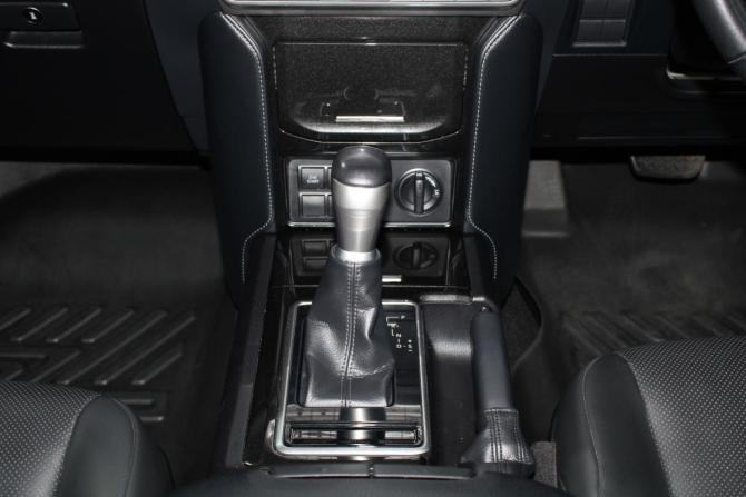 Toyota Land Cruiser Prado 150 Series Рестайлинг 3 с пробегом 2020 года, цена 4 990 000 рублей, 55181 км, внедорожник, Автокод Объявления