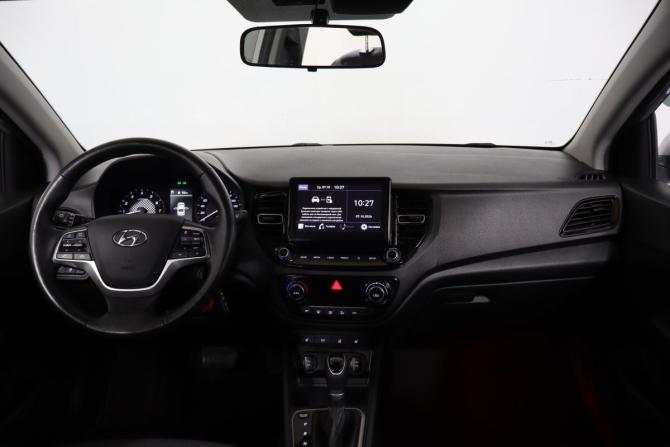 Hyundai Solaris II Рестайлинг с пробегом 2021 года, цена 1 399 000 рублей, 125000 км, седан, Автокод Объявления