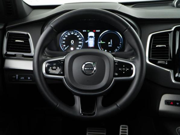 Volvo XC90 II Рестайлинг 1 с пробегом 2021 года, цена 5 989 046 рублей, 157900 км, внедорожник, Автокод Объявления