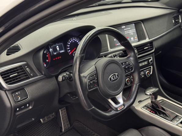 Kia Optima IV с пробегом 2017 года, цена 1 977 777 рублей, 181993 км, седан, Автокод Объявления