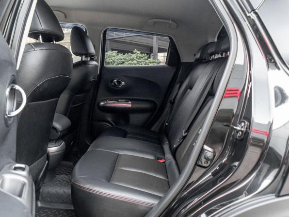 Nissan Juke I с пробегом 2013 года, цена 1 127 000 рублей, 147302 км, внедорожник, Автокод Объявления