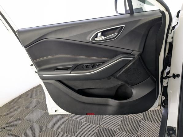 Москвич 3 с пробегом 2024 года, цена 1 500 000 рублей, 42896 км, внедорожник, Автокод Объявления