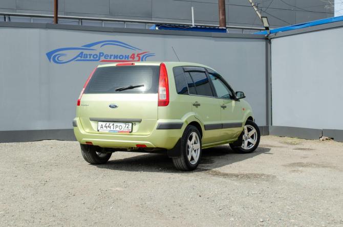 Ford Fusion I Рестайлинг с пробегом 2006 года, цена 342 000 рублей, 270000 км, хэтчбек, Автокод Объявления