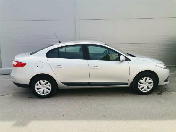 Renault Fluence I Рестайлинг с пробегом 2014 года, цена 996 000 рублей, 57000 км, седан, Автокод Объявления