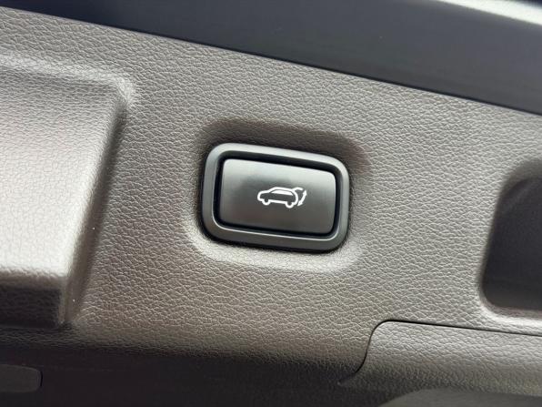 Hyundai Santa Fe IV с пробегом 2018 года, цена 3 150 000 рублей, 186800 км, внедорожник, Автокод Объявления