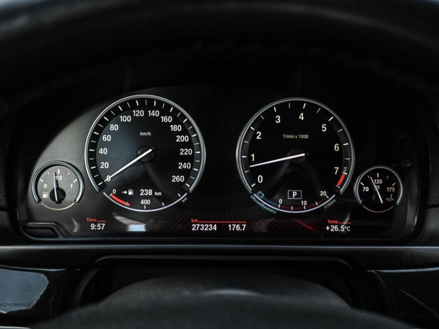 BMW 5 серии VI (F10/F11/F07) Новороссийск  - изображение 17