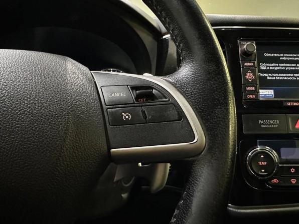 Mitsubishi Outlander III с пробегом 2012 года, цена 1 449 000 рублей, 281888 км, внедорожник, Автокод Объявления