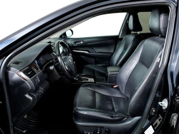 Toyota Camry VII (XV50) Рестайлинг с пробегом 2016 года, цена 1 748 000 рублей, 233303 км, седан, Автокод Объявления