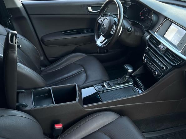 Kia Optima IV Рестайлинг с пробегом 2019 года, цена 1 910 000 рублей, 156001 км, седан, Автокод Объявления