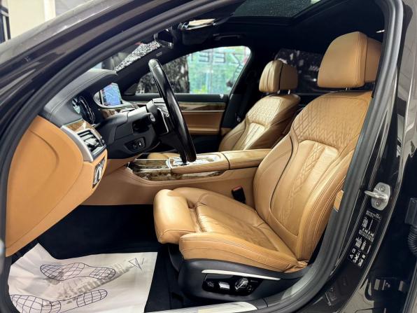 BMW 7 серии VI (G11/G12) с пробегом 2016 года, цена 3 450 000 рублей, 95537 км, седан, Автокод Объявления