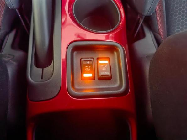 Nissan Juke I с пробегом 2012 года, цена 875 000 рублей, 173893 км, внедорожник, Автокод Объявления