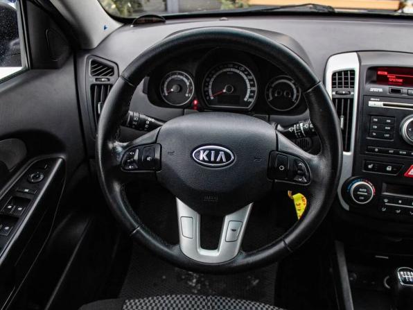Kia Ceed I Рестайлинг с пробегом 2011 года, цена 679 000 рублей, 183111 км, хэтчбек, Автокод Объявления