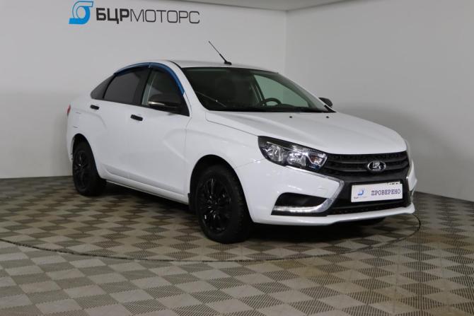 Lada (ВАЗ) Vesta I с пробегом 2018 года, цена 869 990 рублей, 78368 км, седан, Автокод Объявления