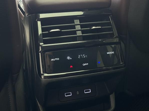 Geely Monjaro I с пробегом 2023 года, цена 3 099 000 рублей, 53000 км, внедорожник, Автокод Объявления