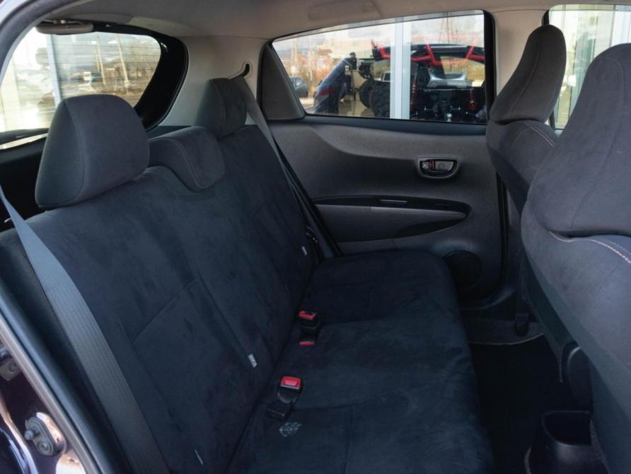 Toyota Vitz III (XP130) Улан-Удэ  - изображение 14