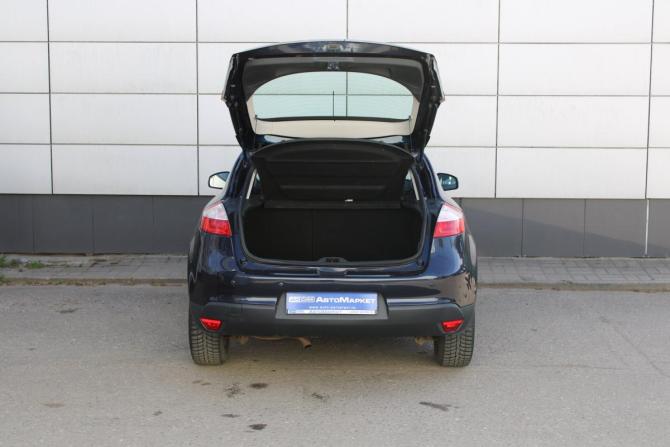Renault Megane III с пробегом 2012 года, цена 712 000 рублей, 179699 км, хэтчбек, Автокод Объявления