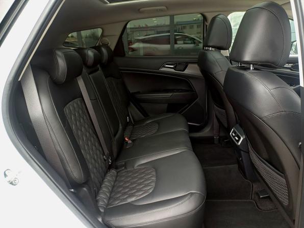 Kia Sportage V с пробегом 2025 года, цена 4 149 000 рублей, 28600 км, внедорожник, Автокод Объявления