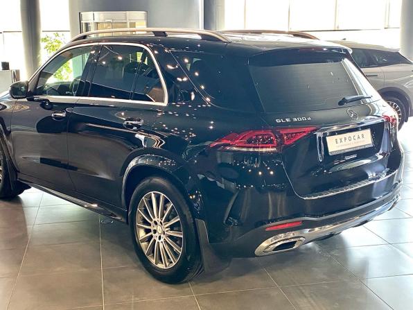Mercedes-Benz GLE II (V167) с пробегом 2021 года, цена 7 890 000 рублей, 10500 км, внедорожник, Автокод Объявления