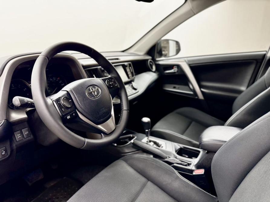 Toyota RAV4 IV (XA40) Рестайлинг Вологда  - изображение 11