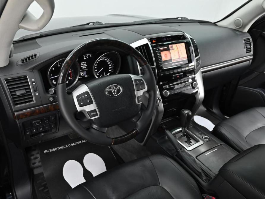 Toyota Land Cruiser 200 Series Рестайлинг 1 Москва  - изображение 6