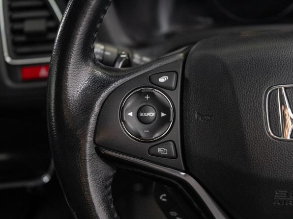 Honda Vezel I с пробегом 2013 года, цена 1 450 500 рублей, 146487 км, внедорожник, Автокод Объявления